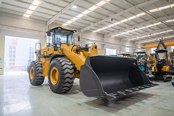 Unleash Unmatched Efficiency with the HW-50 Loader
